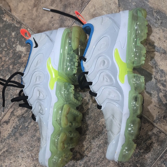 Nike VaporMax Womens 7.5 - Picture 4 of 5